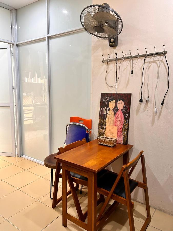 Anchie Ly Nam De- Ha Noi Train Street- Ha Noi Old Quarter Privatunterkunft